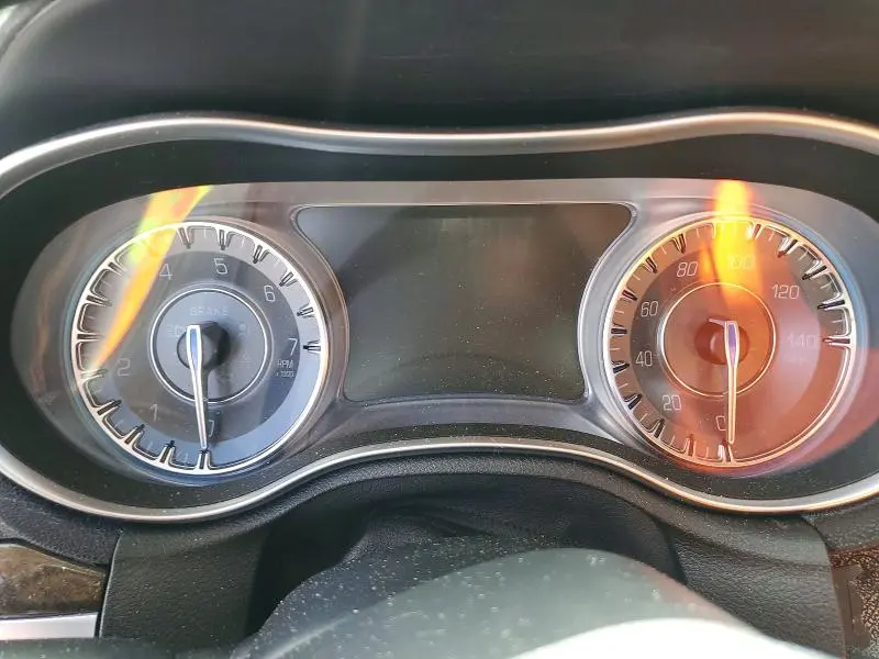 2016 CHRYSLER 300C   