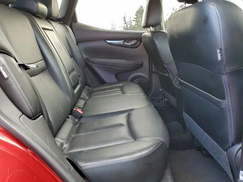 2022 NISSAN ROGUE SPORT SL  