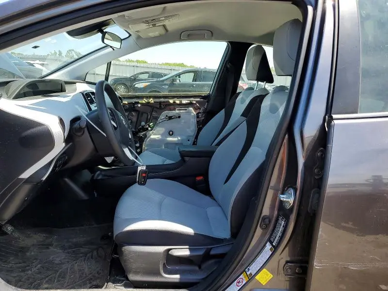 2018 TOYOTA PRIUS ONE  