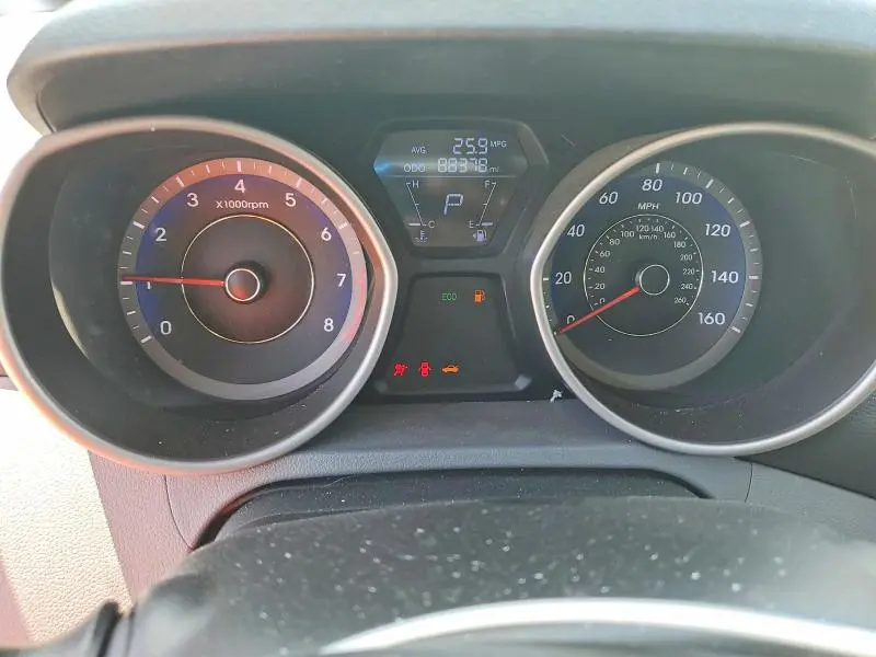2012 HYUNDAI ELANTRA LIMITED  
