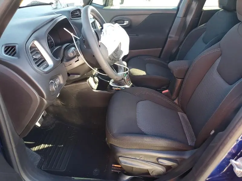 2021 JEEP RENEGADE LATITUDE  