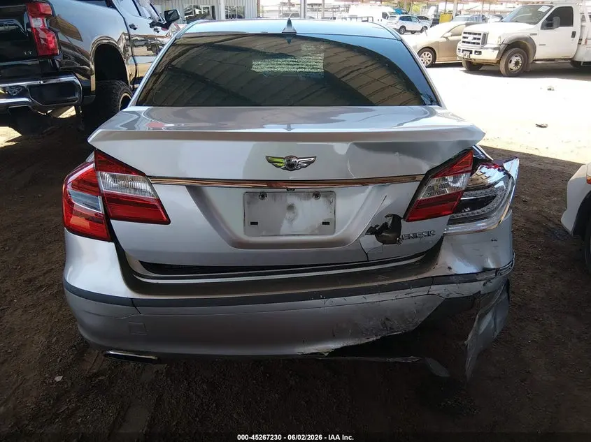 2012 HYUNDAI GENESIS 3.8