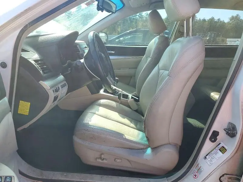 2010 SUBARU OUTBACK 2.5I PREMIUM  