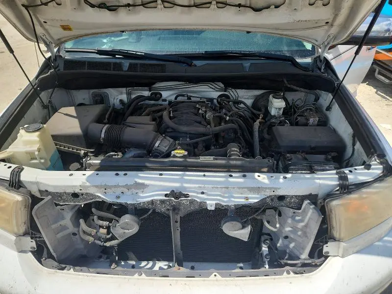 2012 TOYOTA TUNDRA CREWMAX LIMITED  