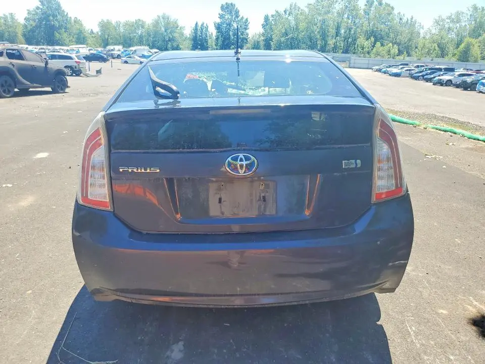 2015 TOYOTA PRIUS TWO  