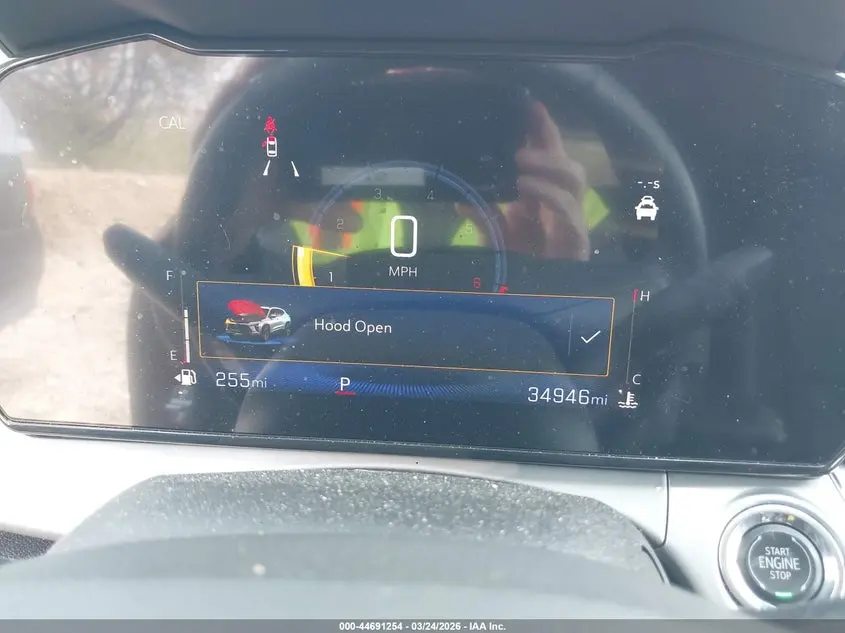 2025 CHEVROLET TRAX FWD LT