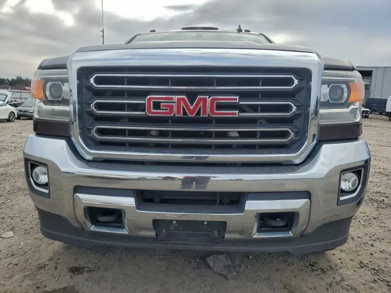 2016 GMC SIERRA K2500 SLT  