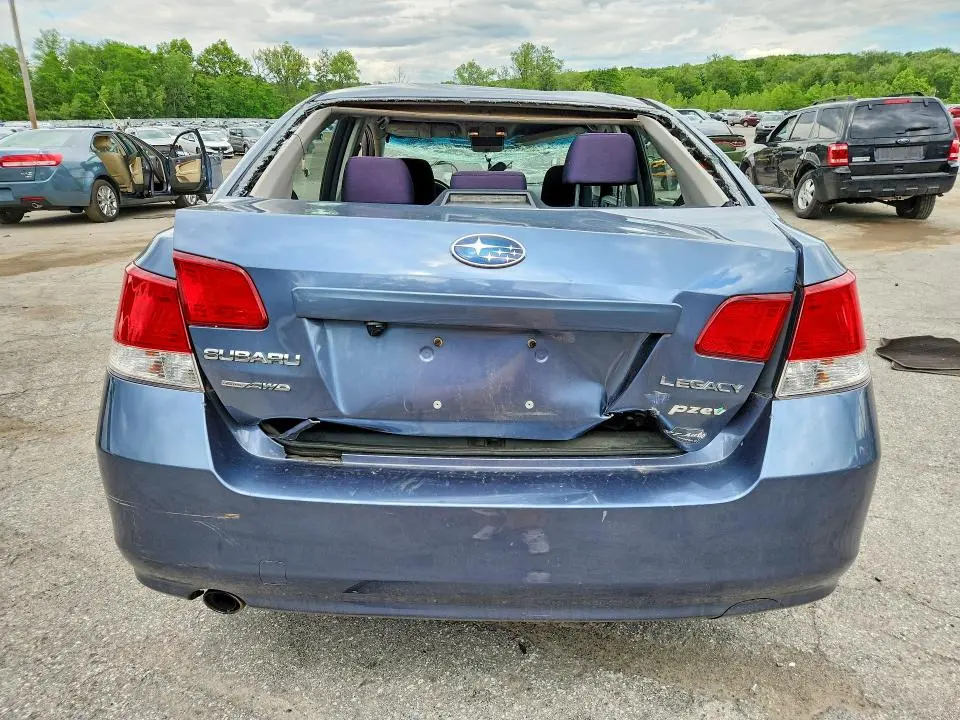 2013 SUBARU LEGACY 2.5I PREMIUM  