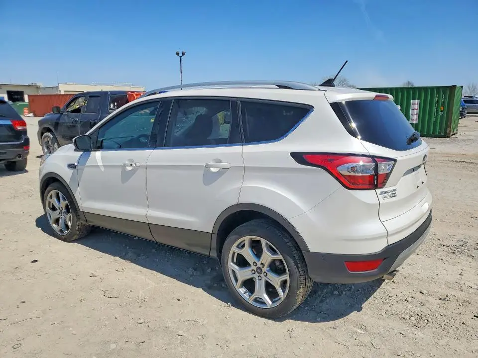 2018 FORD ESCAPE TITANIUM  