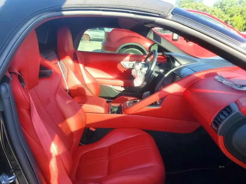 2016 JAGUAR F-TYPE R  