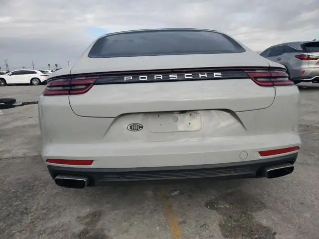 2018 PORSCHE PANAMERA 4  