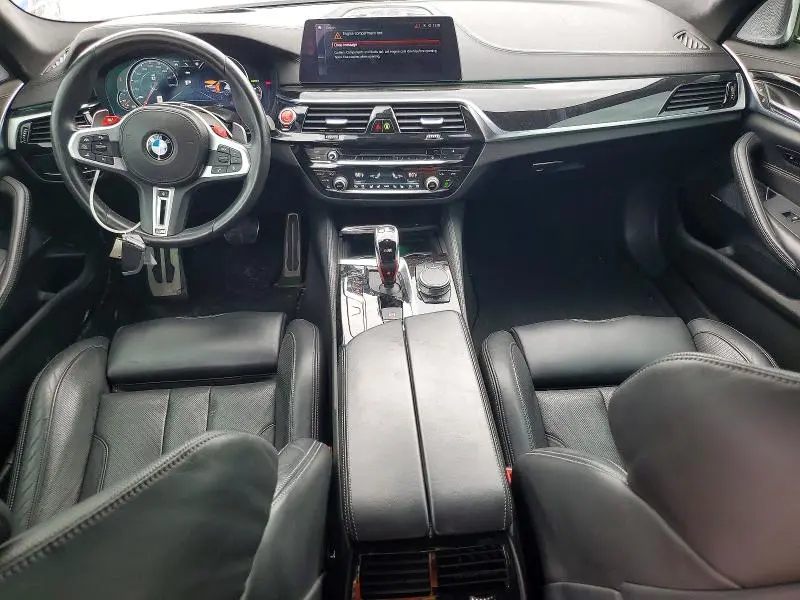 2018 BMW M5   