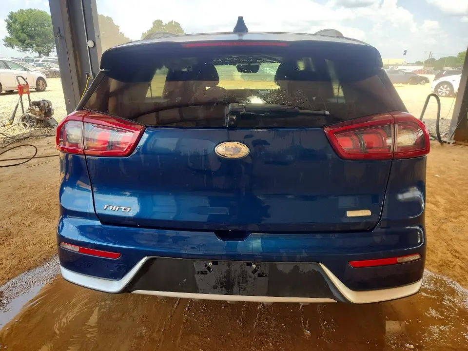 2019 KIA NIRO LX  