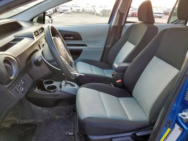 2014 TOYOTA PRIUS C   