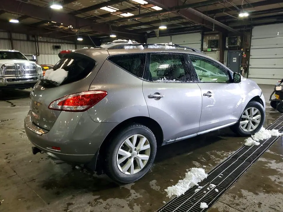 2012 NISSAN MURANO S  