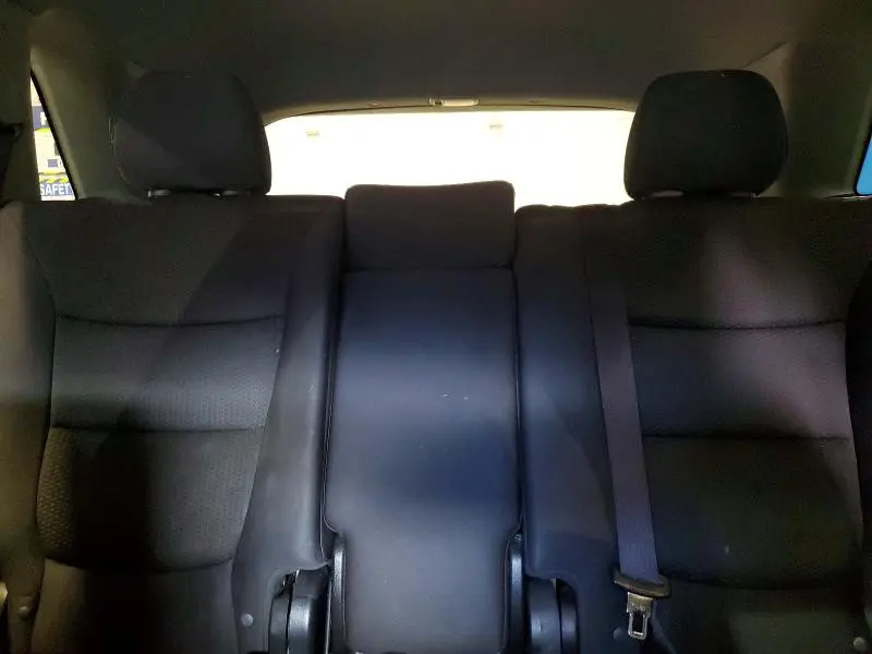 2011 KIA SORENTO LX  