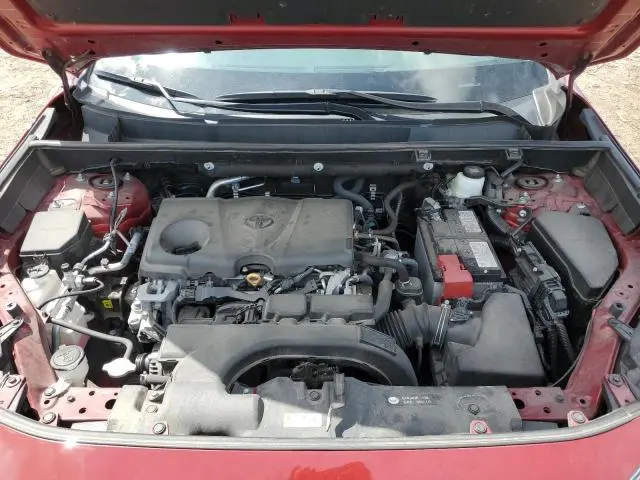 2020 TOYOTA RAV4 XLE  