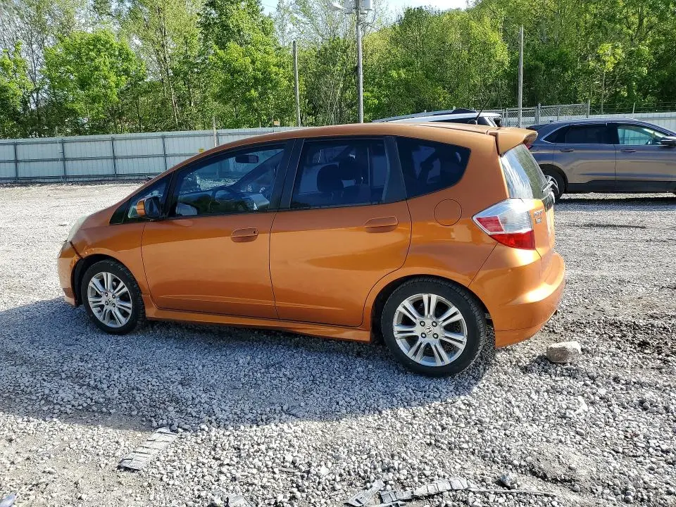 2010 HONDA FIT SPORT  