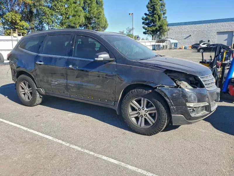 2015 CHEVROLET TRAVERSE LT  