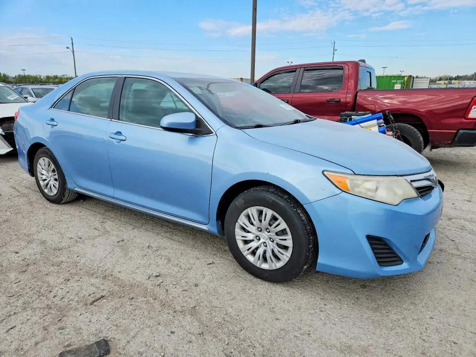 2012 TOYOTA CAMRY LE  