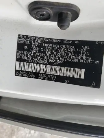 2011 TOYOTA SIENNA XLE  