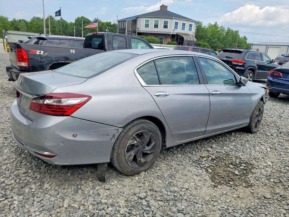 2017 HONDA ACCORD LX  