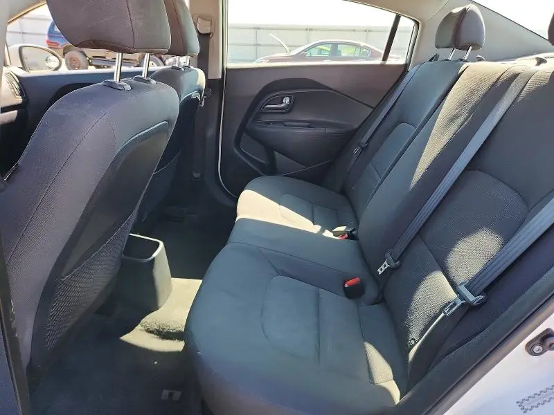 2013 KIA RIO LX  