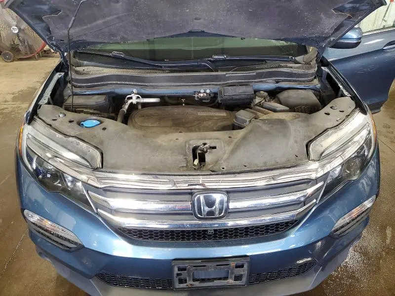 2017 HONDA PILOT EXL  