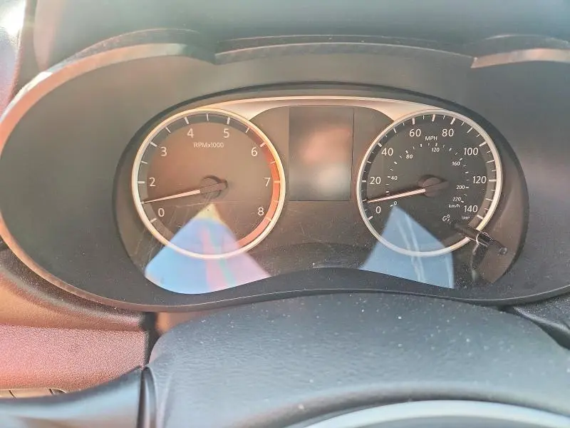 2021 NISSAN VERSA S  
