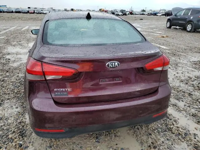 2018 KIA FORTE LX  