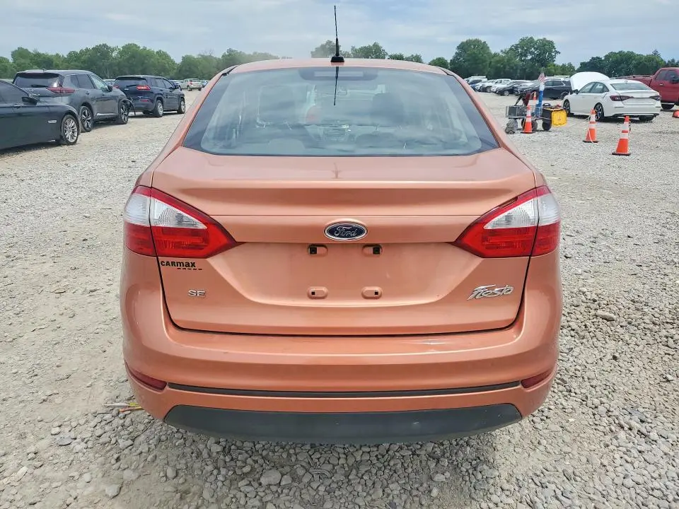 2017 FORD FIESTA SE  