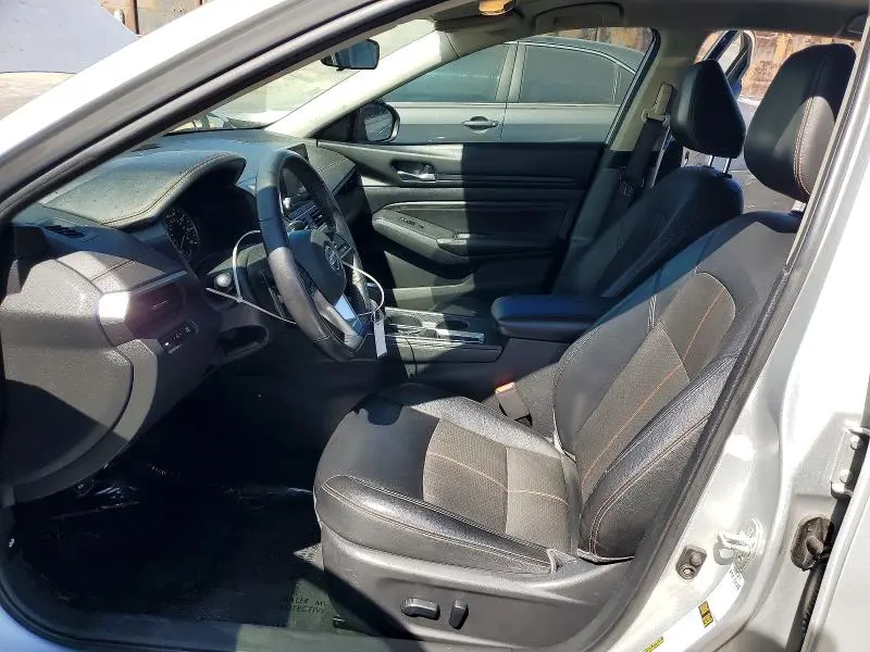 2020 NISSAN ALTIMA SR  
