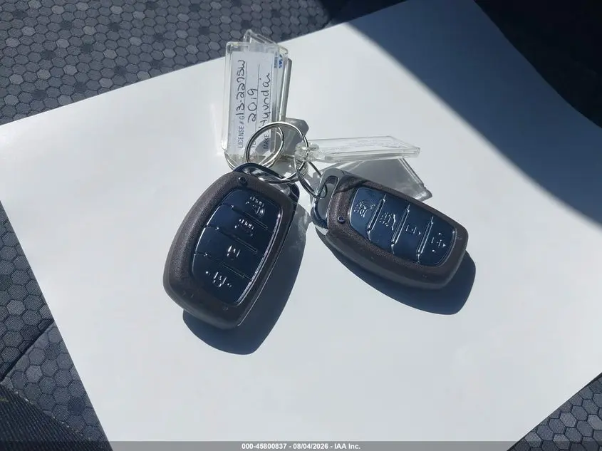 2019 HYUNDAI IONIQ HYBRID BLUE