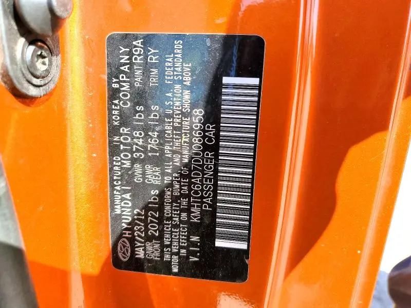 2013 HYUNDAI VELOSTER BASE  