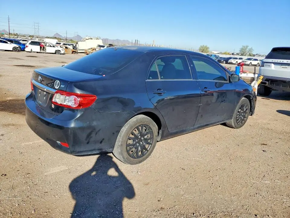 2013 TOYOTA COROLLA LE  