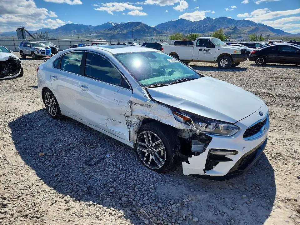 2021 KIA FORTE EX  