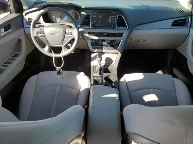 2017 HYUNDAI SONATA SE  