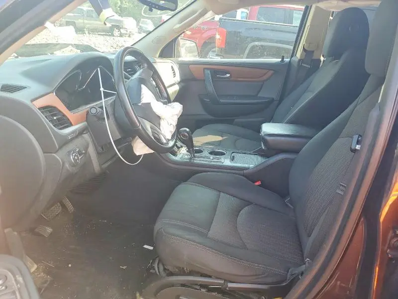 2015 CHEVROLET TRAVERSE LT  