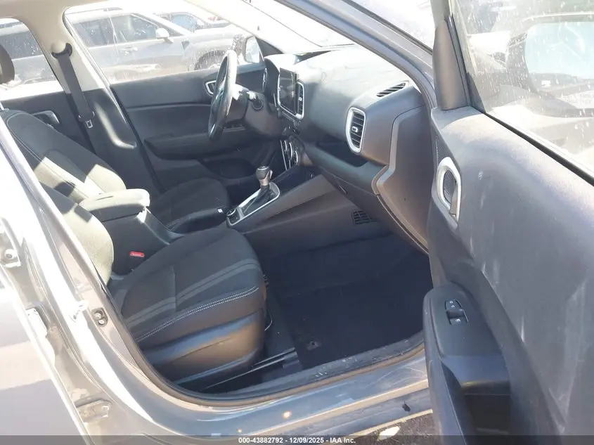 2021 HYUNDAI VENUE SEL