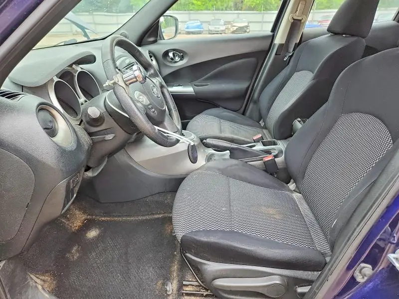 2015 NISSAN JUKE S  