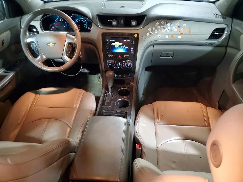 2014 CHEVROLET TRAVERSE LT  