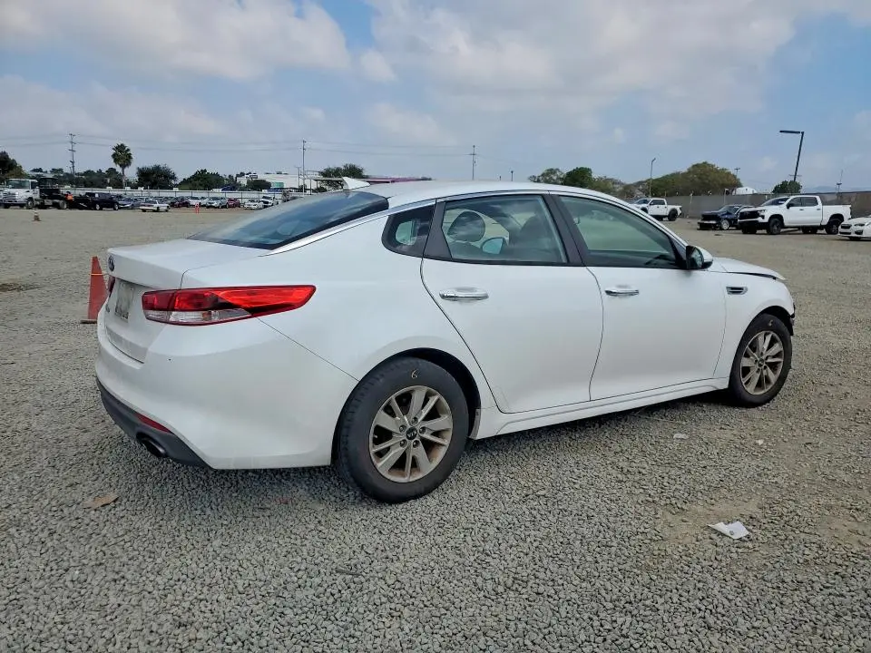 2016 KIA OPTIMA LX  