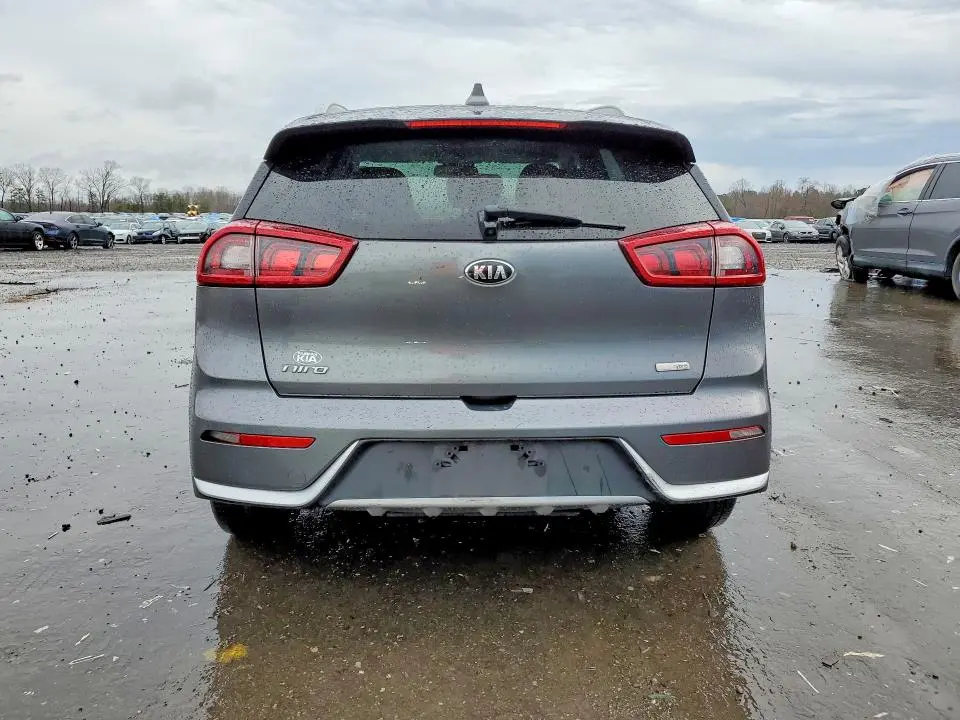2018 KIA NIRO EX  