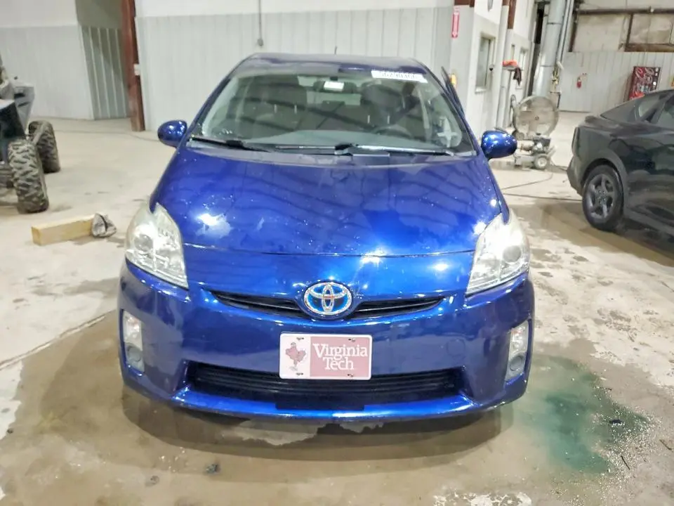 2010 TOYOTA PRIUS II  