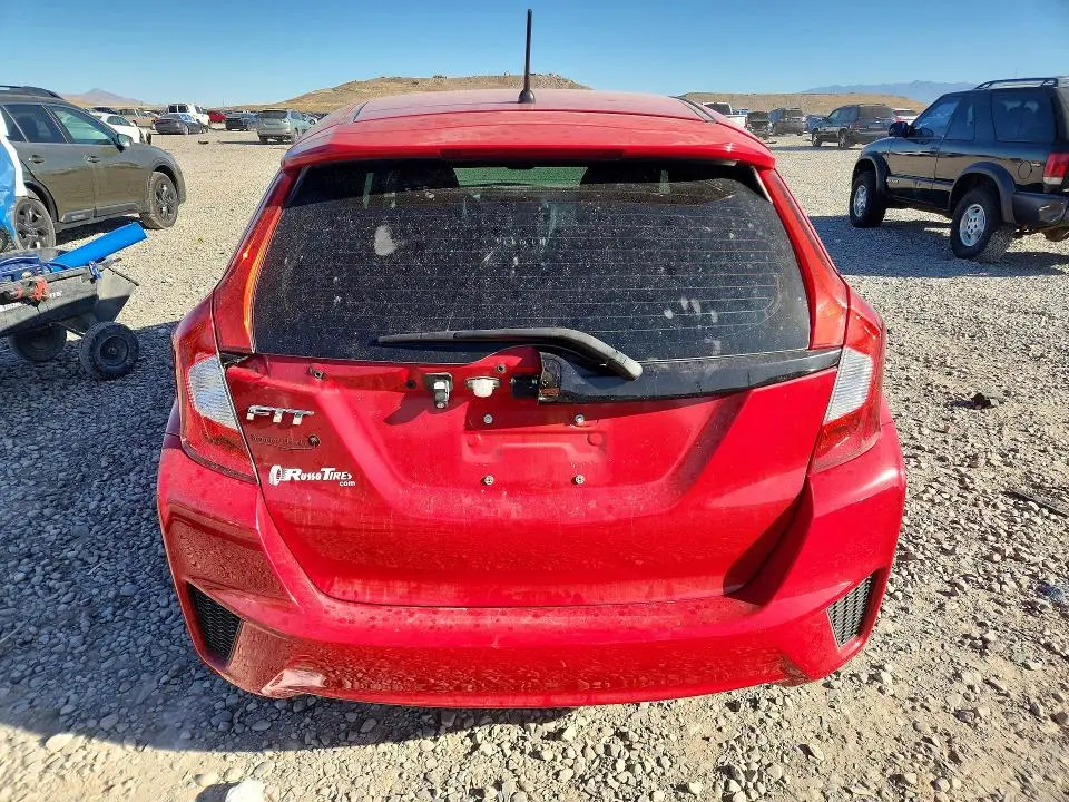 2015 HONDA FIT LX  