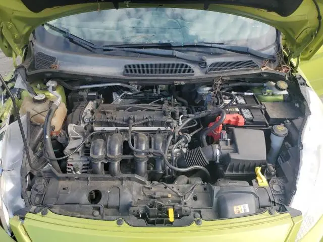 2013 FORD FIESTA SE  
