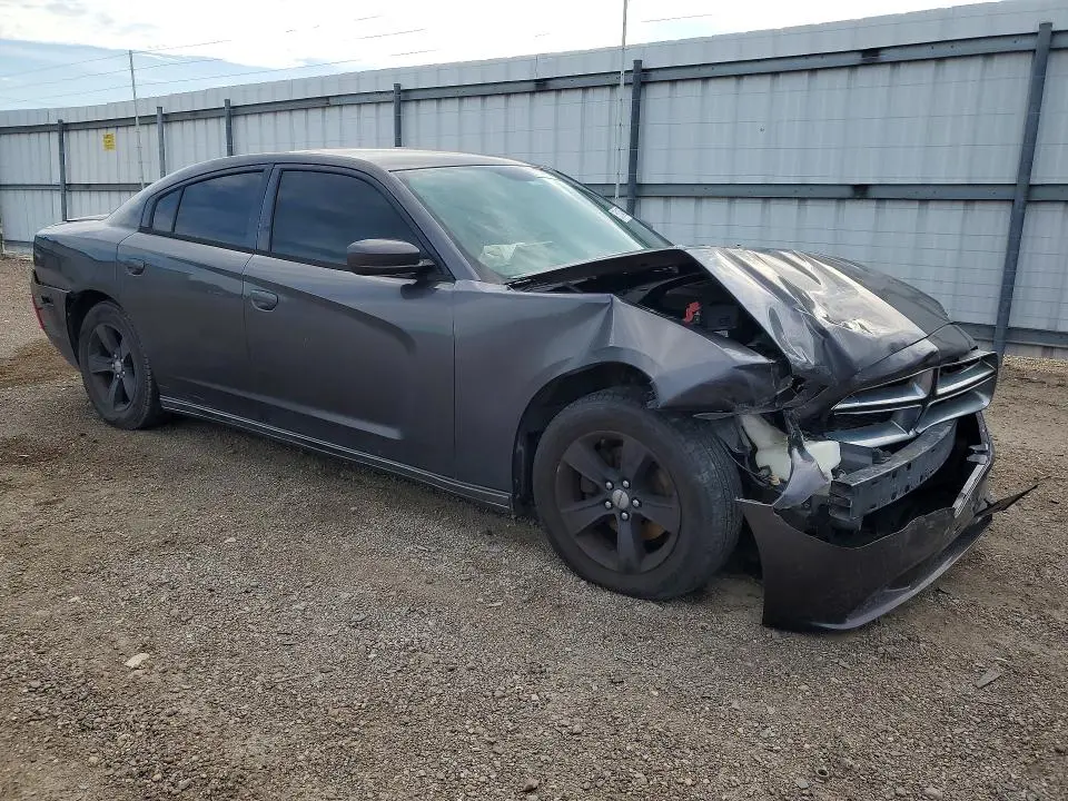 2014 DODGE CHARGER SE  