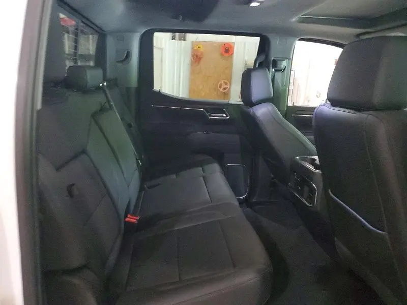 2026 GMC SIERRA K1500 SLT  