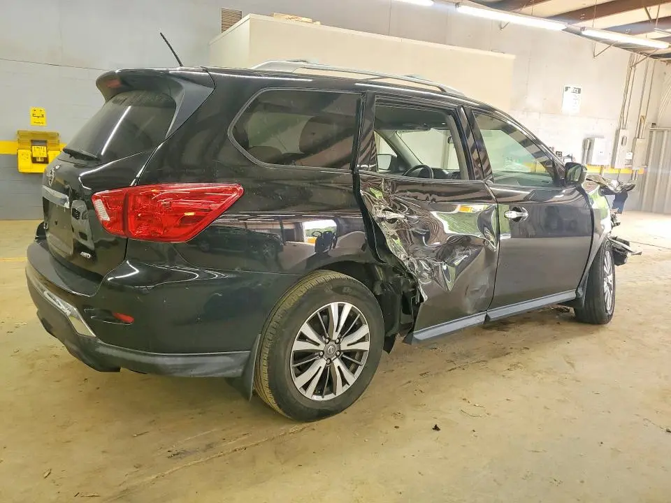 2018 NISSAN PATHFINDER S  