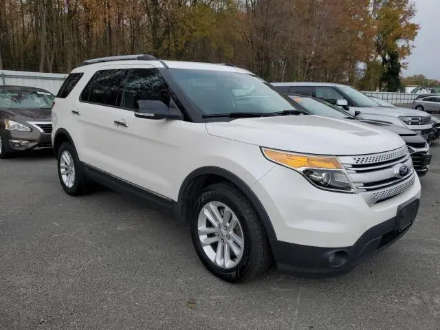 2014 FORD EXPLORER XLT  